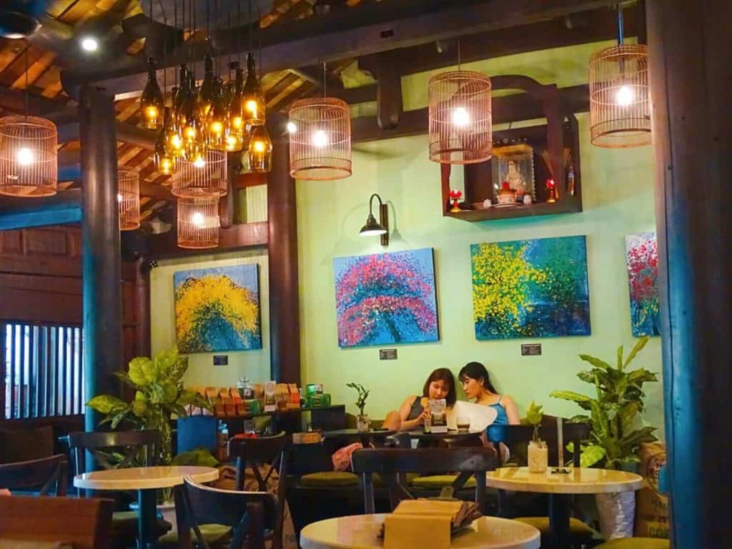 Interior Hoi An Coffee Roastery