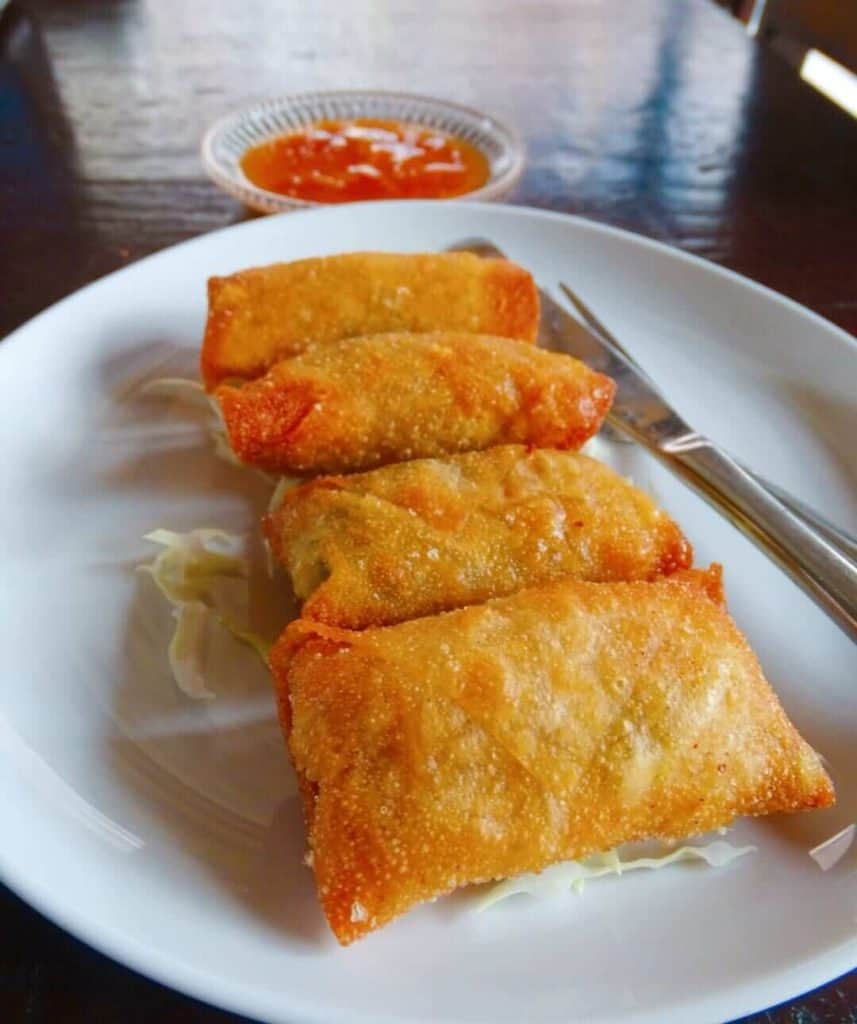 Lumpia rolls 